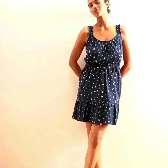 Banana Republic Fit-And-Flare Dress - Picture 1 of 11